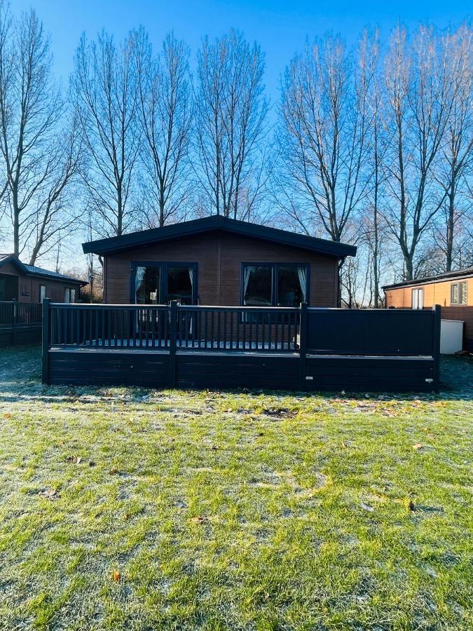 Loki'S Retreat Lodge With Hot Tub York Esterno foto